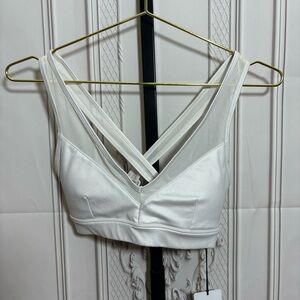 ALO Yoga Entice Sports Bra